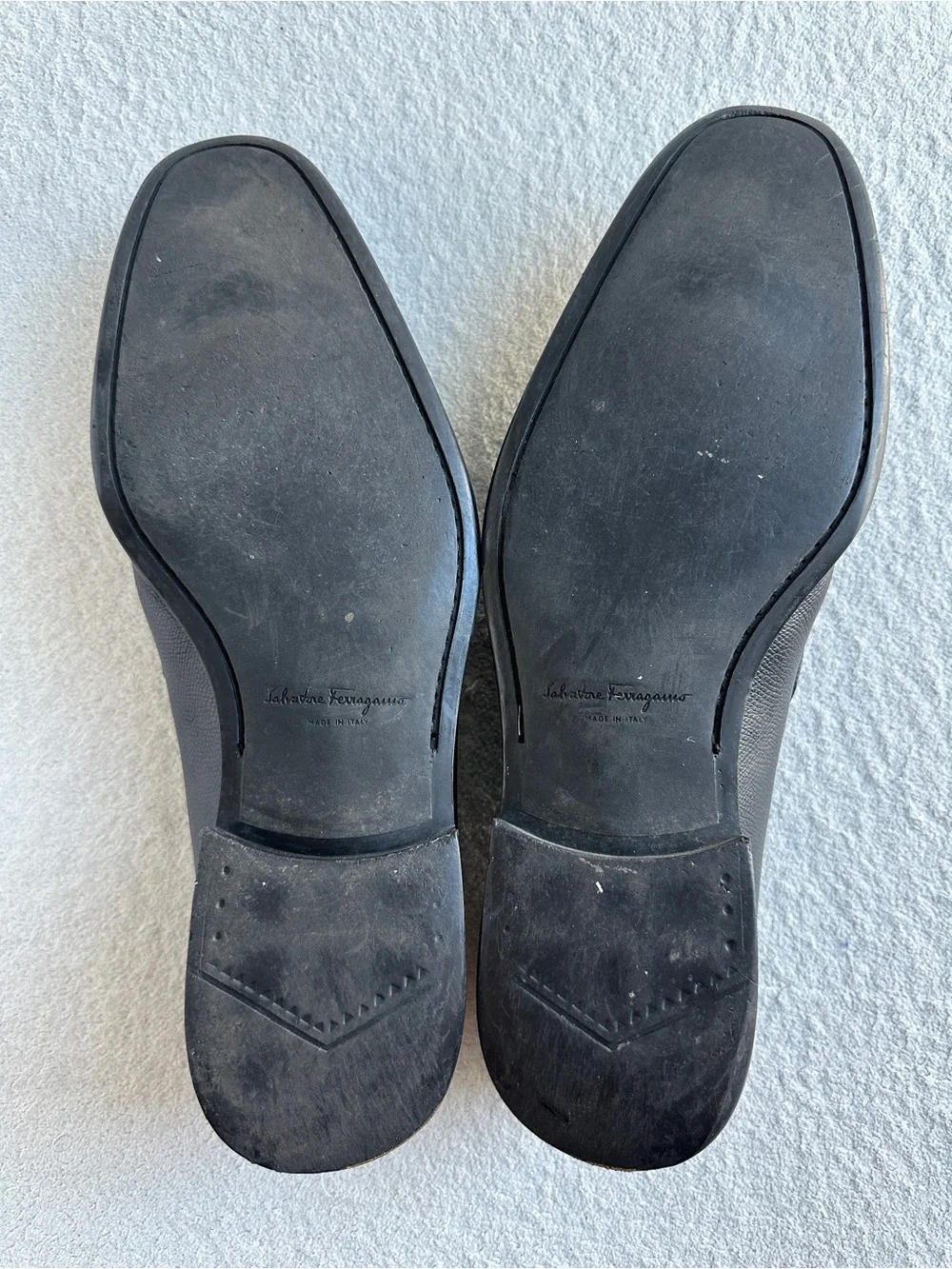 Salvatore Ferragamo black pebbled leather penny‎ loafer size 12 EE